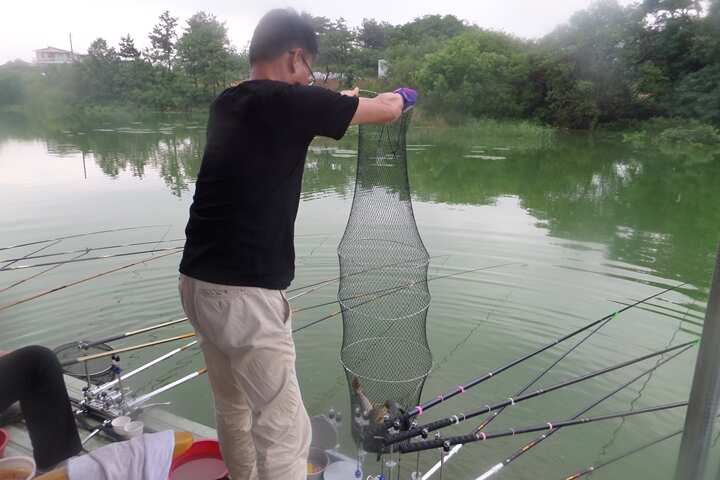 fish_pay_01014679.jpg
