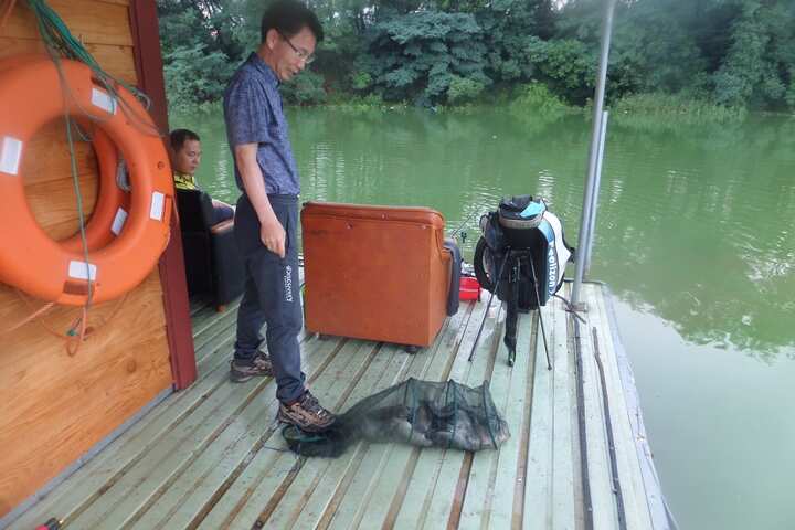 fish_pay_01015619.jpg