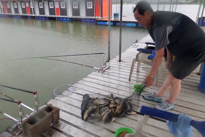 fish_pay_01022516.jpg