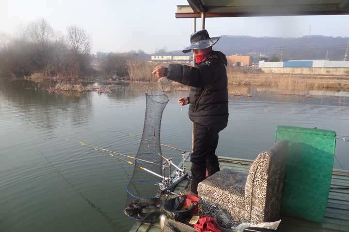 fish_pay_05564414.jpg