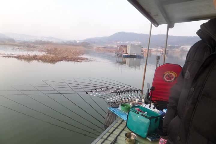 fish_pay_05571068.jpg