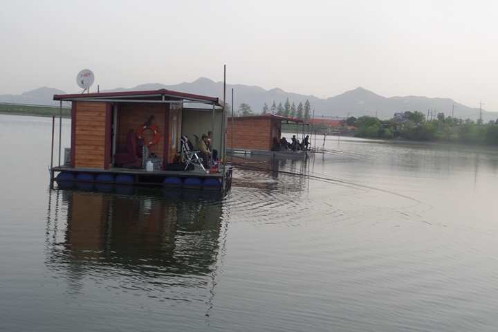fish_pay_05573662.jpg