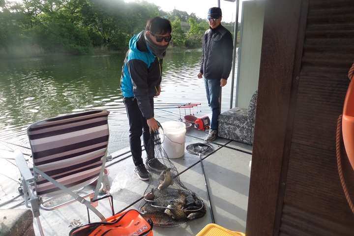 fish_pay_05575239.jpg