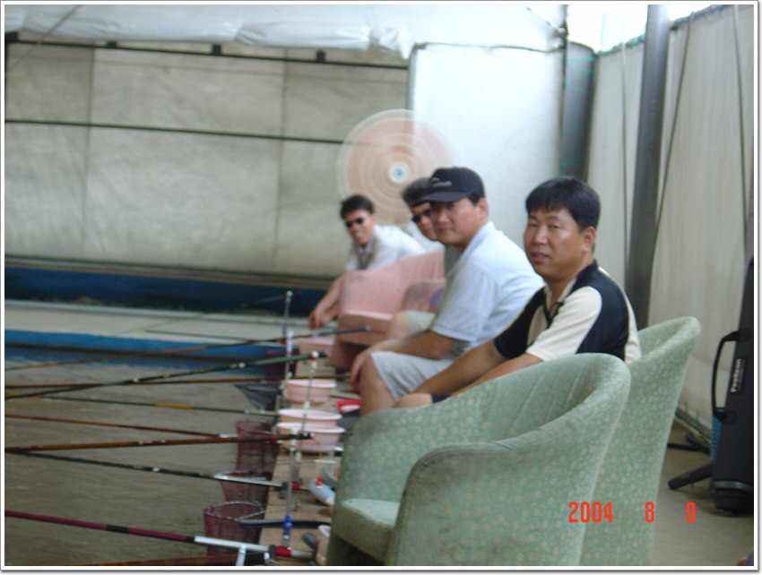 001%20053.jpg