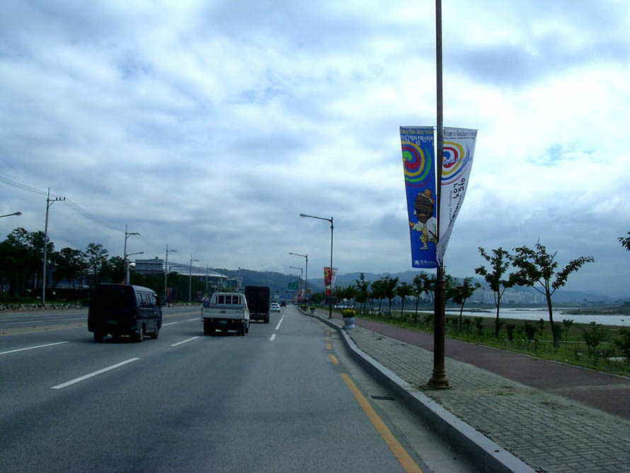 001.jpg