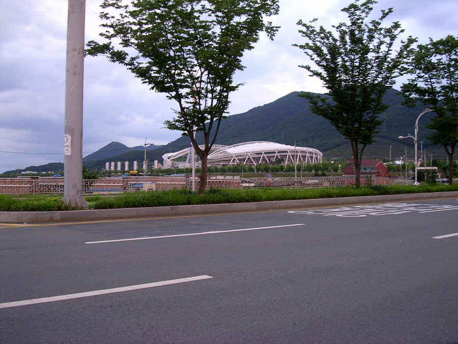 001.jpg