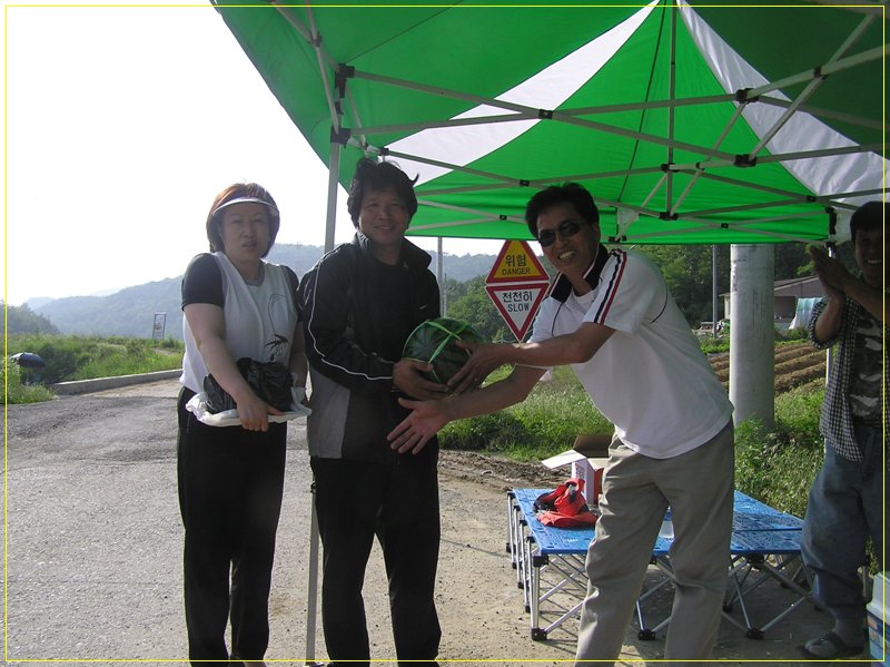 09.jpg