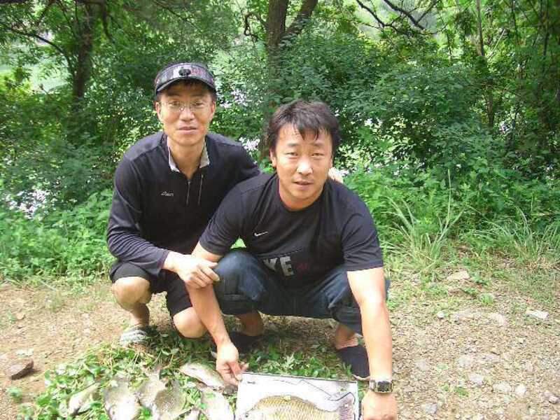 065_johwang03192982.jpg